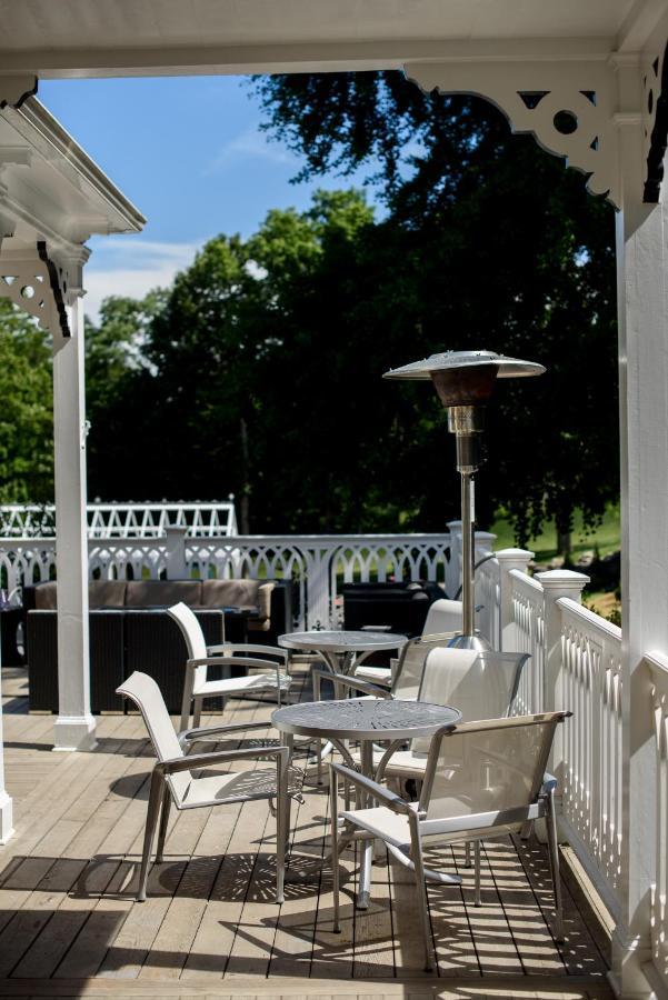 Inn At Taughannock Falls Ithaca Esterno foto